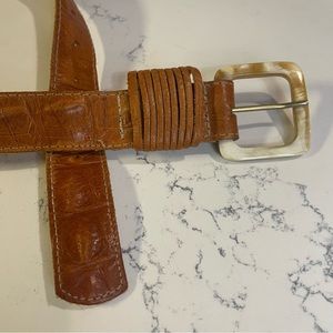 Vintage Genuine Leather Belt with Unique Buckle, size Small